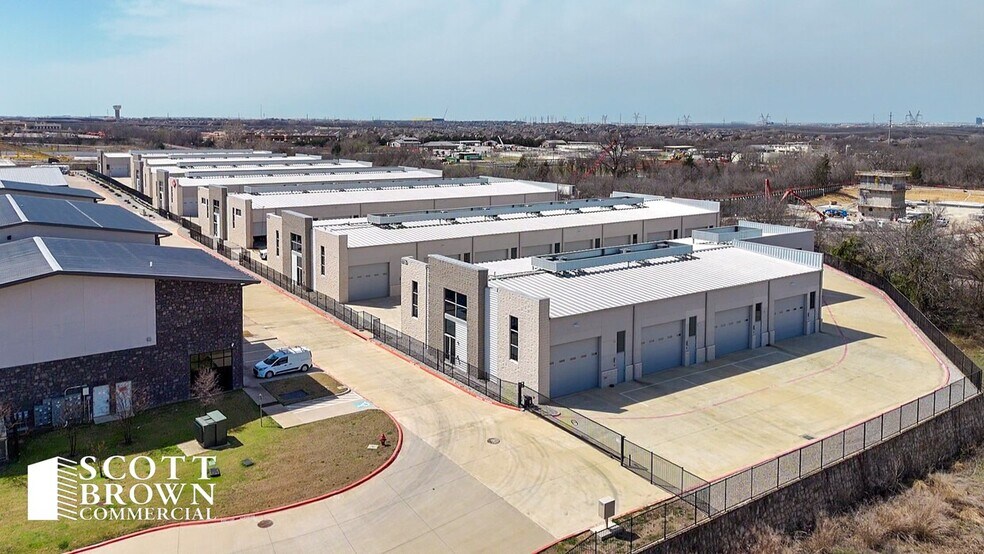 1725 N Hwy 377, Roanoke, TX à vendre - Photo de l’immeuble – Image 2 sur 14