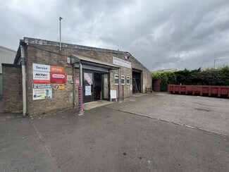 Plus de détails pour 26 Oxford Road, Yeovil - Industriel/Logistique à louer