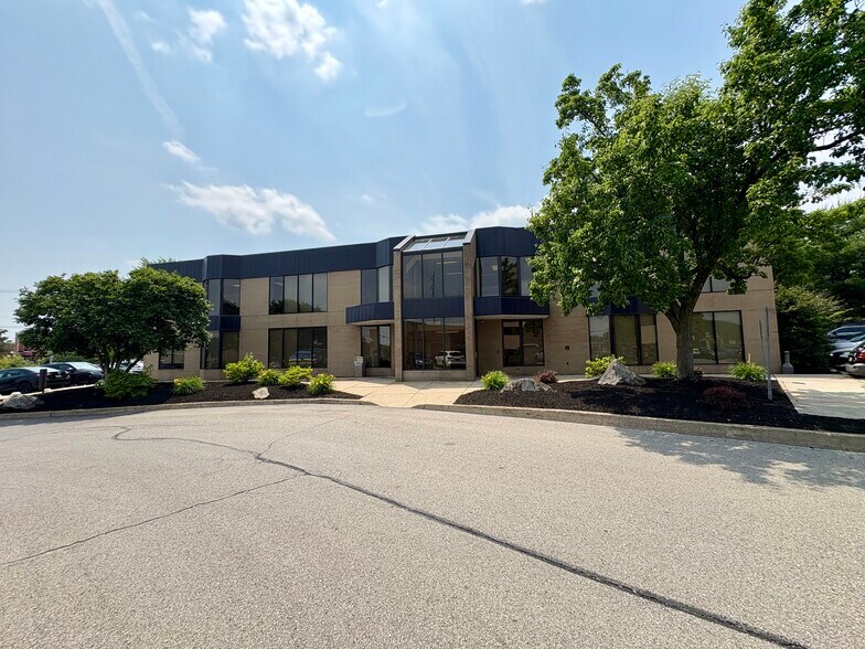 20399 Route 19, Cranberry Township, PA à louer - Photo de l’immeuble – Image 2 sur 4