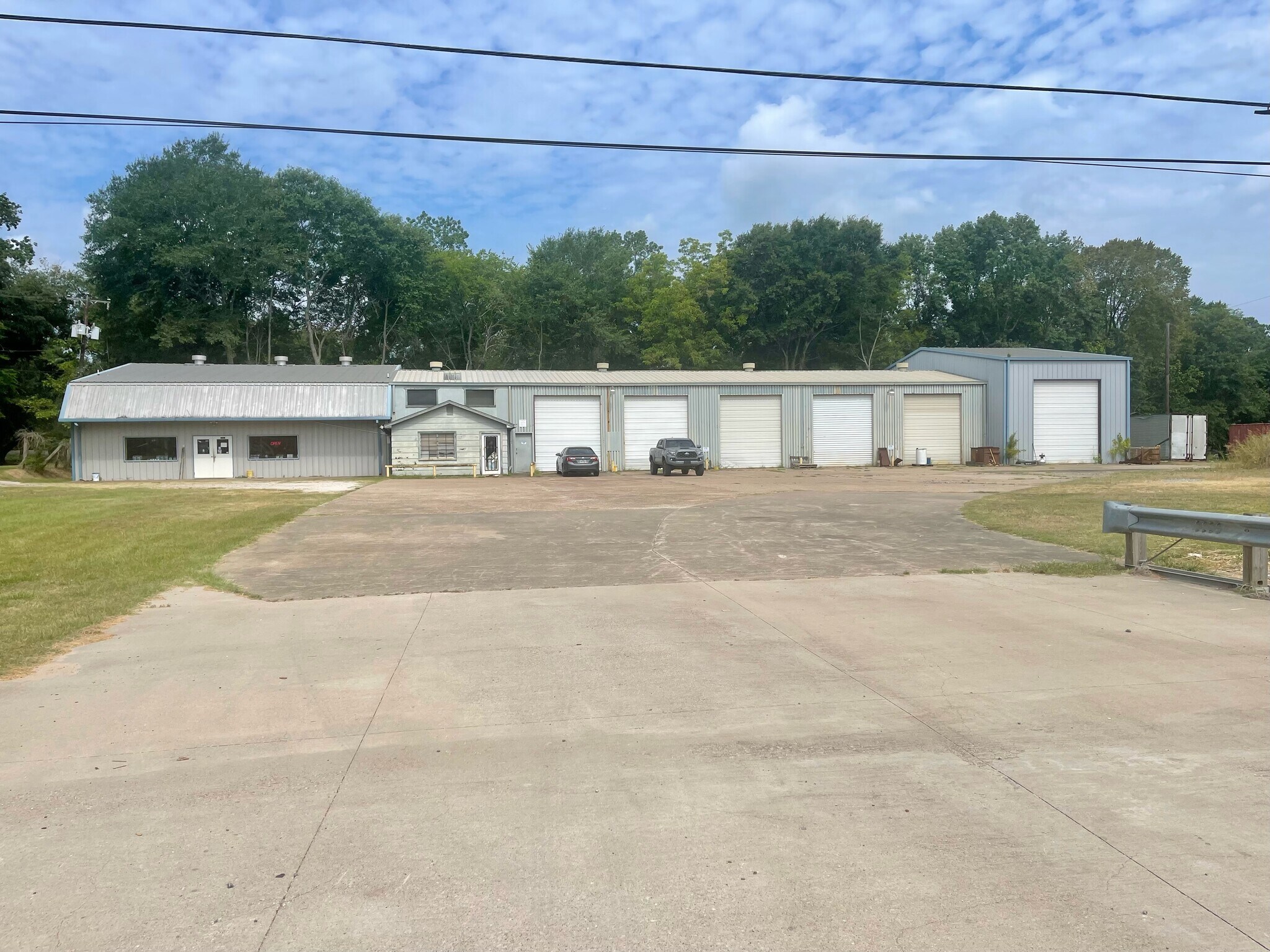 1441 N Temple Dr, Diboll, TX à vendre Photo de l’immeuble– Image 1 sur 25