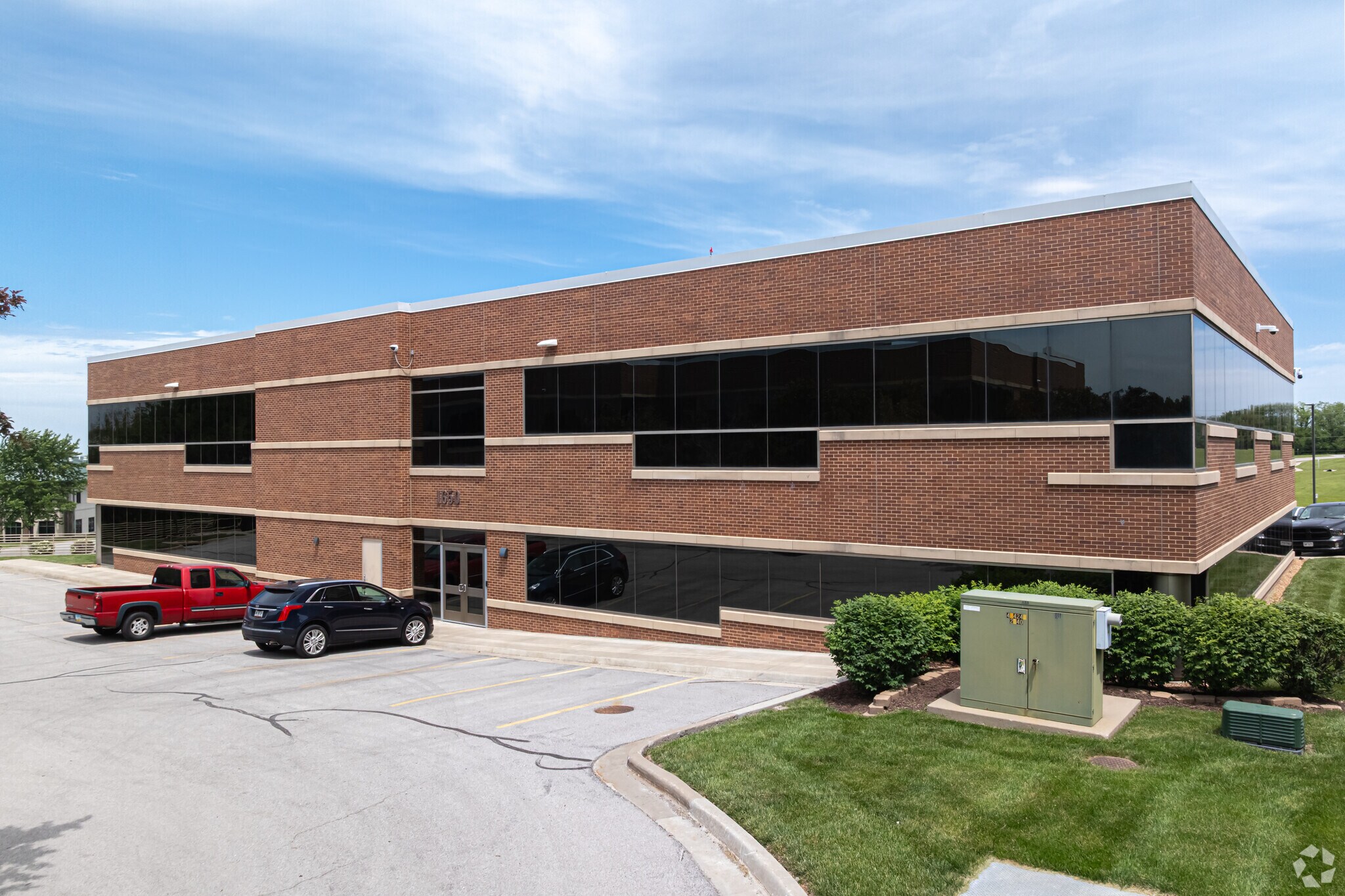 1650 NE Grand Ave, Lee's Summit, MO à louer Photo principale– Image 1 sur 11