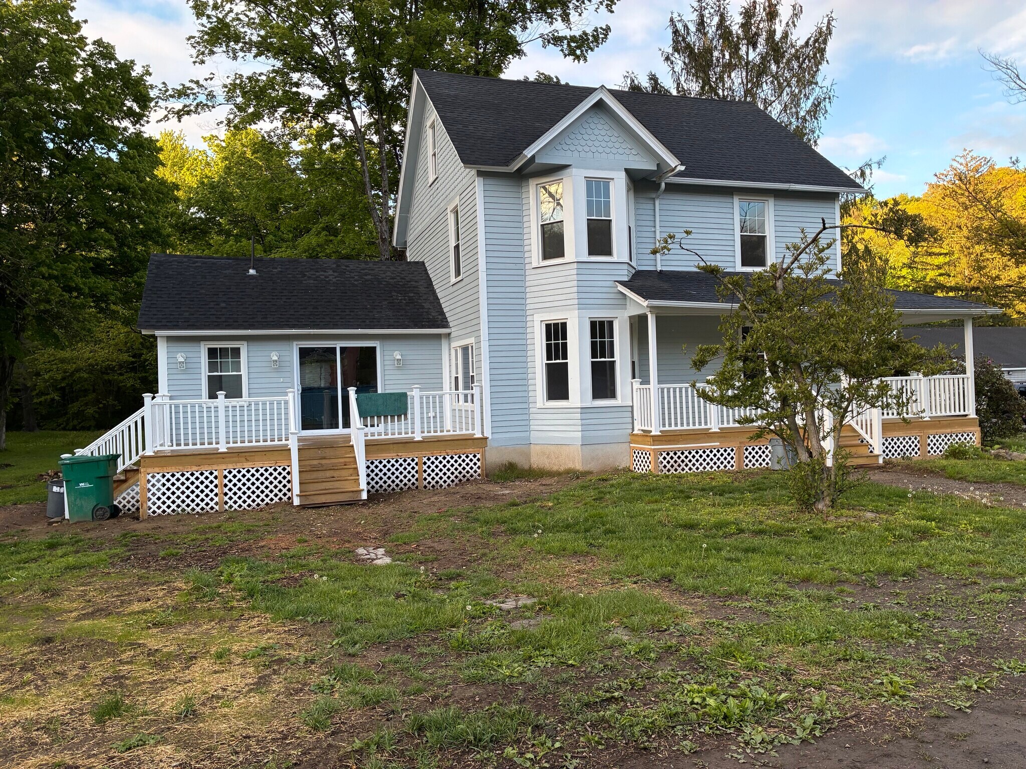 9 Loomis St, Winsted, CT à vendre Photo de l’immeuble– Image 1 sur 7