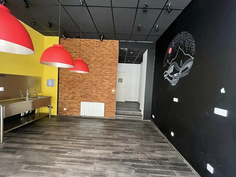 Local commercial dans Lyon à louer - Photo intérieure – Image 2 sur 5