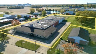 Plus de détails pour 2881 E Parkway Dr, Decatur, IL - Local d’activités à vendre