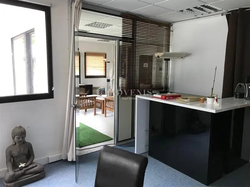 Bureau dans Vendôme à vendre Photo intérieure– Image 1 sur 6