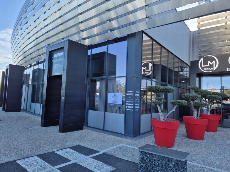 Local commercial dans Perpignan à louer - Photo de l’immeuble – Image 3 sur 4