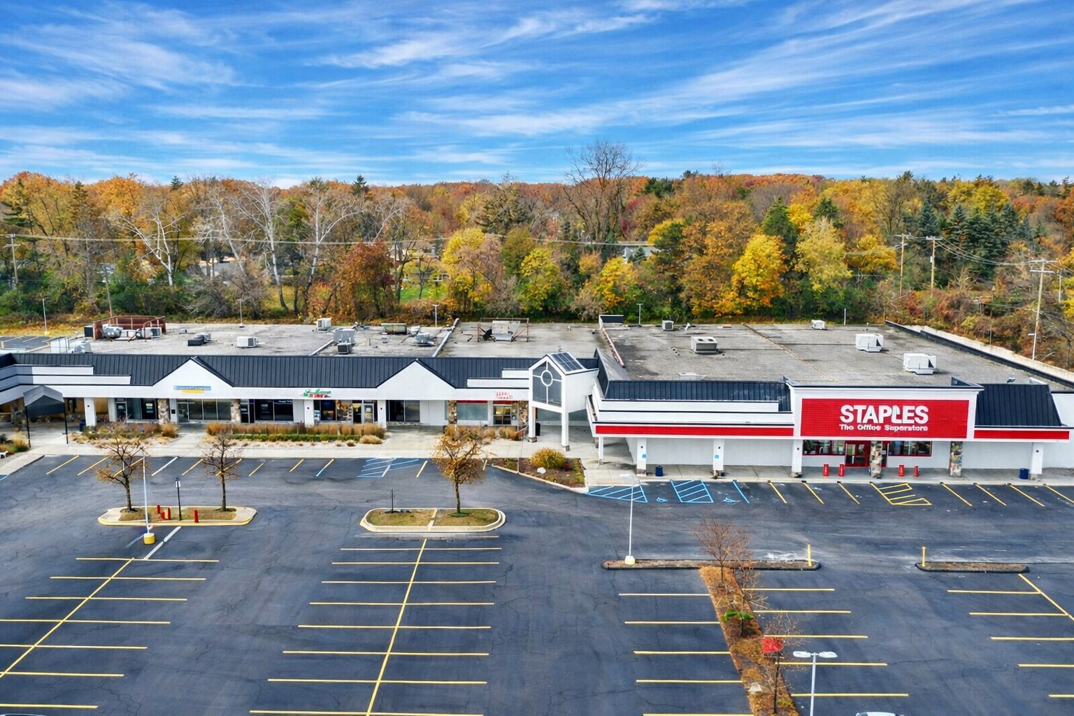 43141-43315 Woodward Ave, Bloomfield Hills, MI à louer Photo principale– Image 1 sur 4