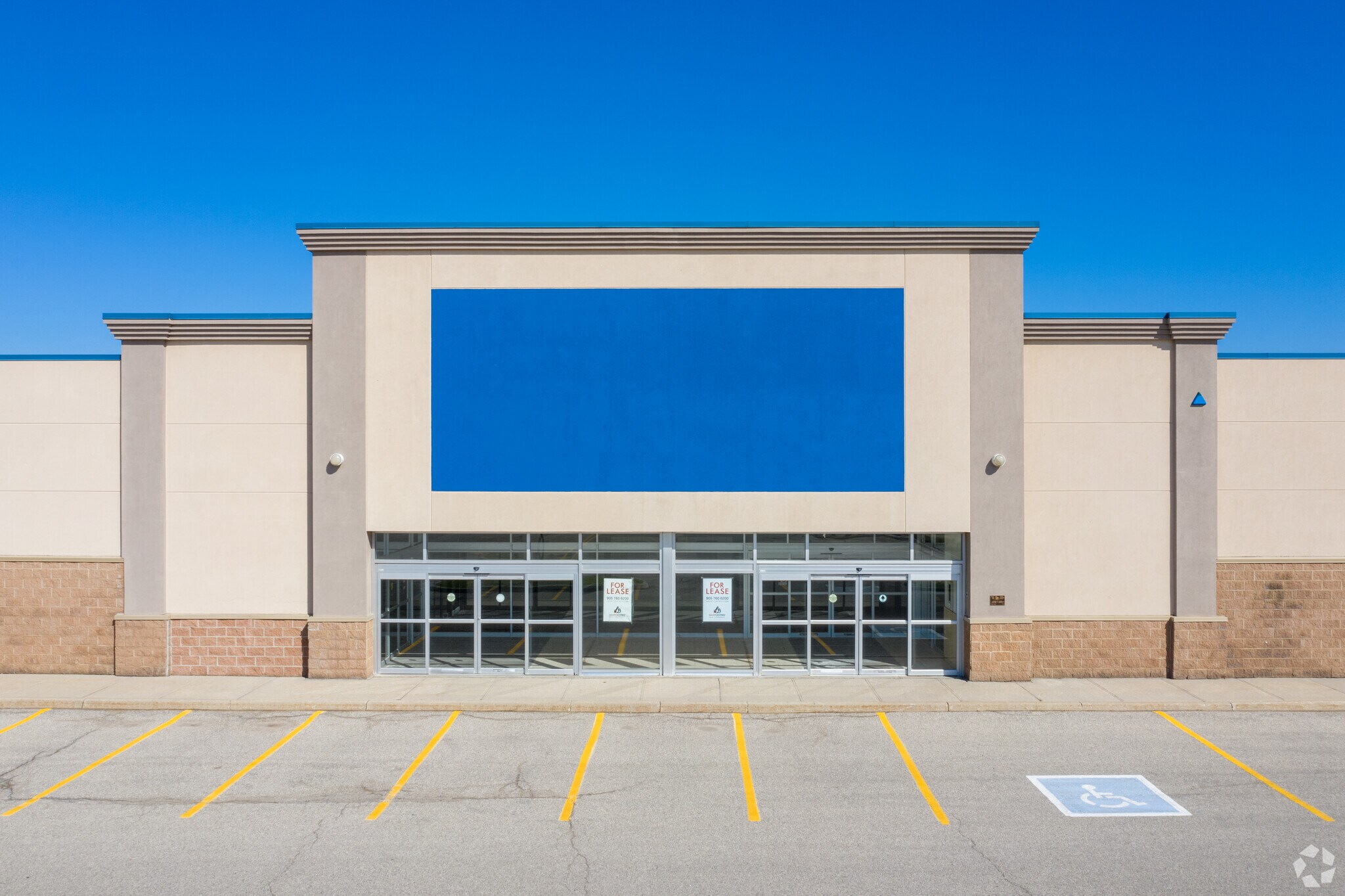 245 Strasburg Rd, Kitchener, ON à vendre Photo principale– Image 1 sur 6