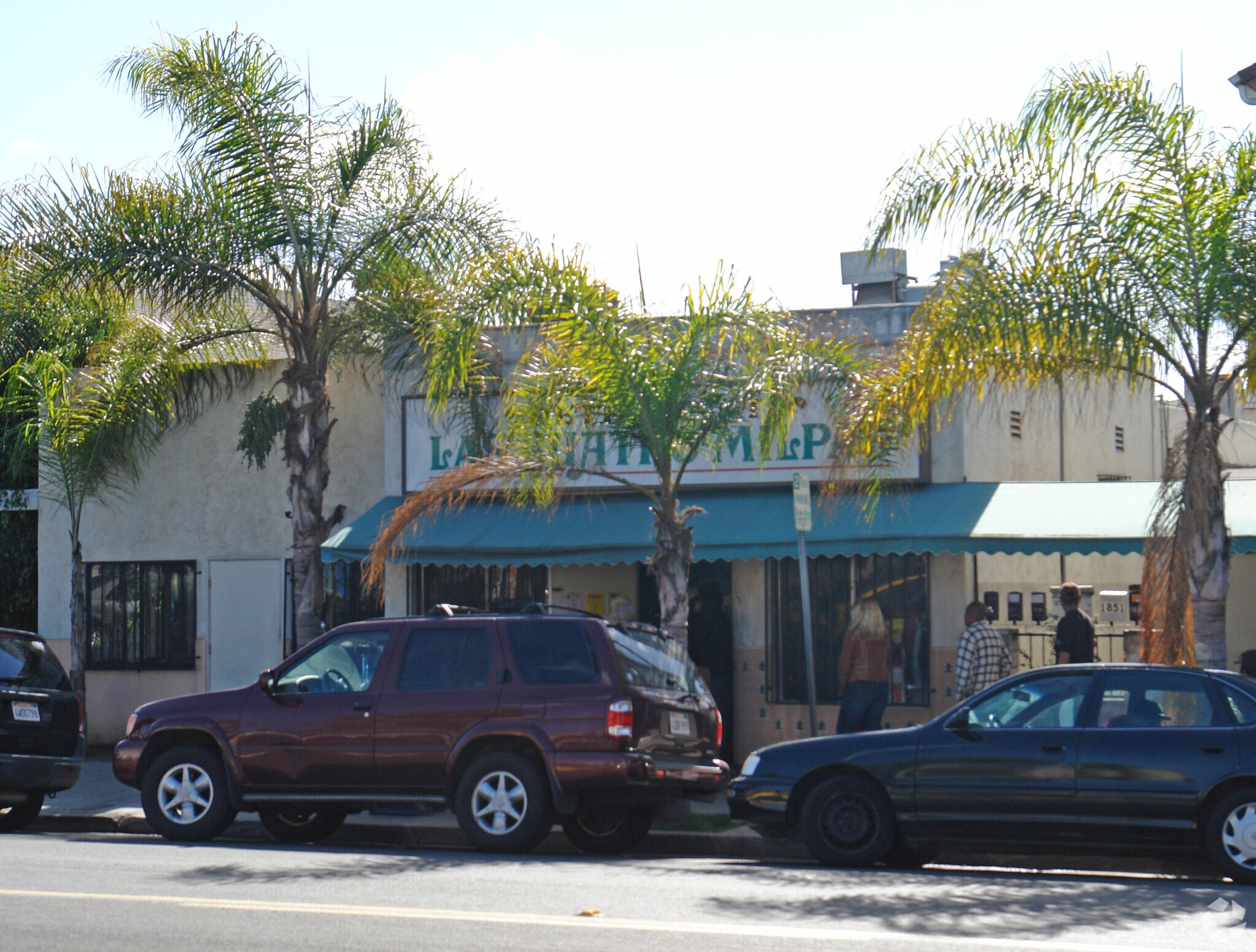 1851-1853 Logan Ave, San Diego, CA à vendre Photo de l’immeuble– Image 1 sur 4