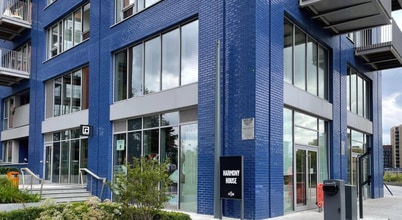 Orchard Pl, Londres à louer Photo de l’immeuble– Image 1 sur 1