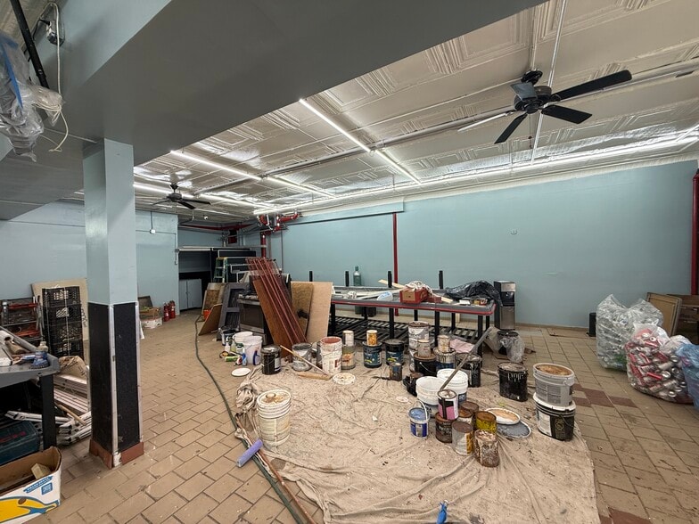 2128-2138 White Plains Rd, Bronx, NY à louer - Photo de l’immeuble – Image 3 sur 9