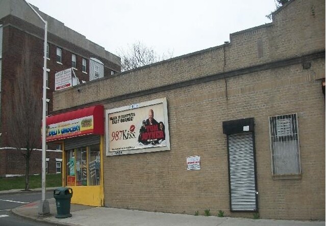 41-45 N Clinton St, East Orange, NJ à vendre - Photo de l’immeuble – Image 3 sur 7