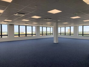 Bureau dans Chessy à vendre Photo intérieure– Image 1 sur 4