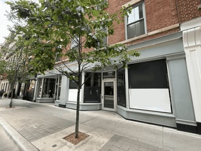 83 King St E, Toronto, ON à louer Photo intérieure– Image 2 sur 4