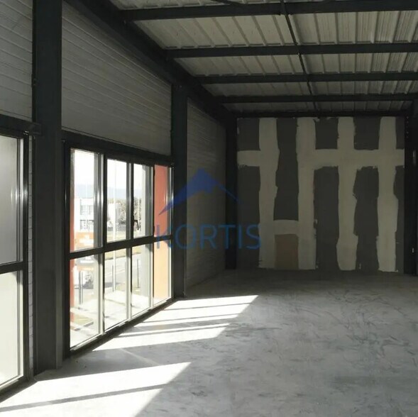 Bureau dans Arnas à louer - Photo intérieure – Image 3 sur 3