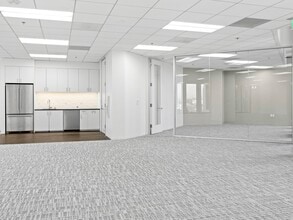 9191 Towne Centre Dr, San Diego, CA à louer Photo intérieure– Image 2 sur 7