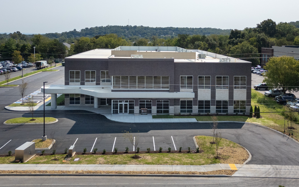 521 Stonecrest Pky, Smyrna, TN à louer Photo de l’immeuble– Image 1 sur 13
