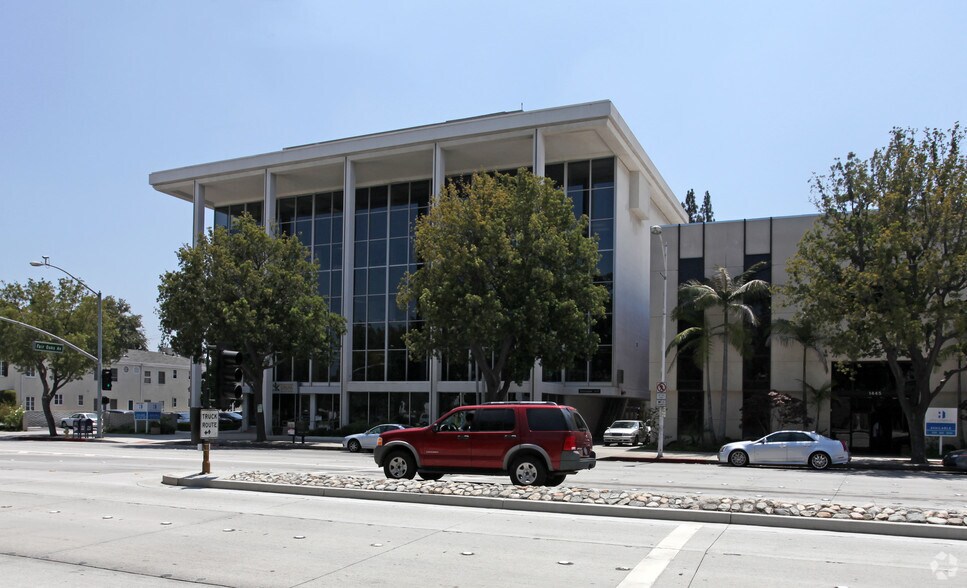 1499 Huntington Dr, South Pasadena, CA à louer - Photo de l’immeuble – Image 3 sur 3