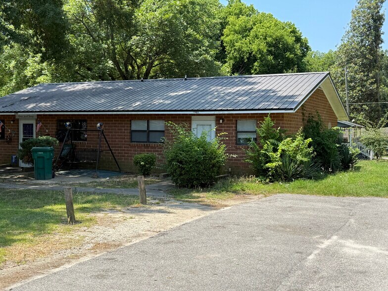 104 Raley St, Cheraw, SC à vendre - Photo de l’immeuble – Image 3 sur 9