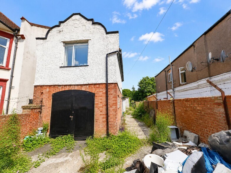 100B London Rd, Wembley à vendre - Photo de l’immeuble – Image 3 sur 4