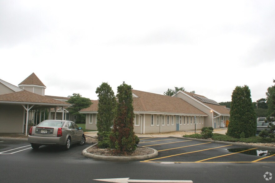 1985 Rt 34, Wall Township, NJ à louer - Photo de l’immeuble – Image 3 sur 6