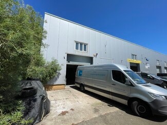 Plus de détails pour Sparrow Way, Hersden - Industriel/Logistique à louer