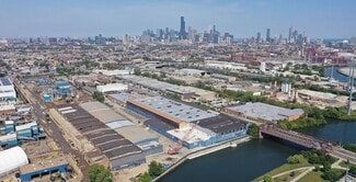 Plus de détails pour 2550 S Ashland Ave, Chicago, IL - Industriel/Logistique à louer
