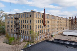 Plus de détails pour 1661 Monroe Ave NW, Grand Rapids, MI - Industriel/Logistique à vendre