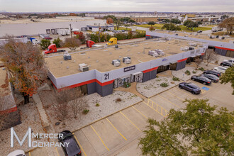 2100 N State Highway 360, Grand Prairie, TX à louer Photo de l’immeuble– Image 1 sur 9