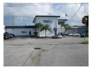Plus de détails pour 271-273 SW 33rd Ct, Fort Lauderdale, FL - Bureau, Industriel/Logistique à louer
