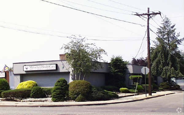 289 Central Ave, Metuchen, NJ à louer - Photo de l’immeuble – Image 3 sur 4