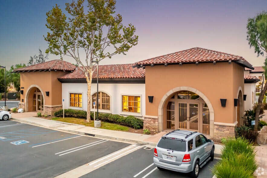 31381 Rancho Viejo Rd, San Juan Capistrano, CA à louer - Photo de l’immeuble – Image 3 sur 4