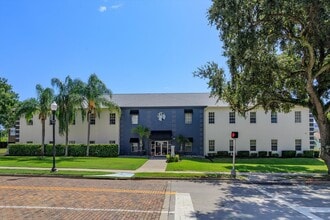 11 N Summerlin Ave, Orlando, FL à louer Photo de l’immeuble– Image 1 sur 29