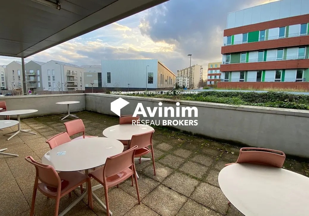 Local commercial dans Garges-lès-Gonesse à vendre Photo principale– Image 1 sur 5