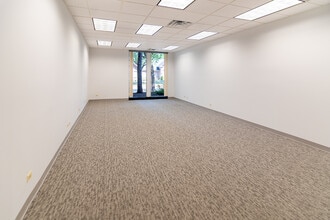 5105 Tollview Dr, Rolling Meadows, IL à louer Photo intérieure– Image 2 sur 3