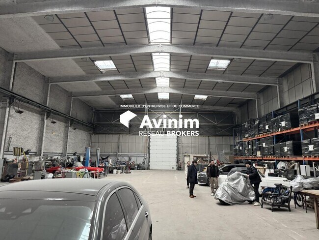 Plus de détails pour Industriel/Logistique à vendre