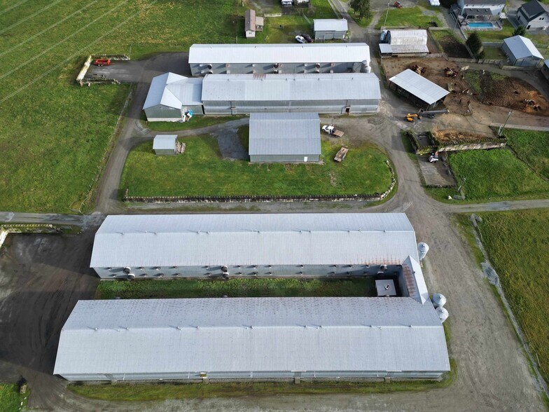 2535 240 St, Langley, BC à vendre - Photo de l’immeuble – Image 2 sur 12