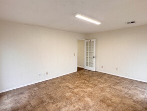 1624 Greenbriar Pl, Oklahoma City, OK à louer Photo intérieure– Image 2 sur 7