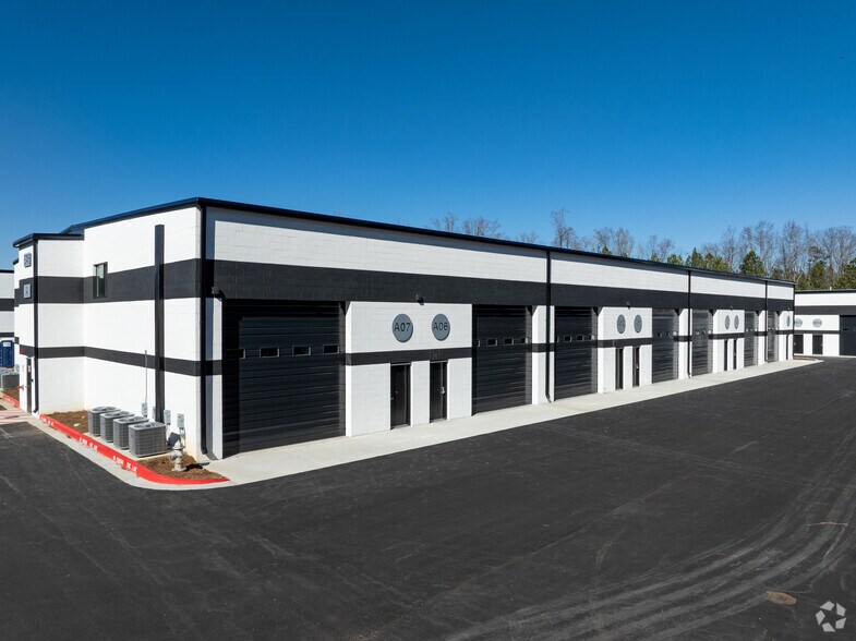 Pre-Leased Investment Units Alpharetta portefeuille de 4 biens à vendre sur LoopNet.fr - Photo de l’immeuble – Image 3 sur 10