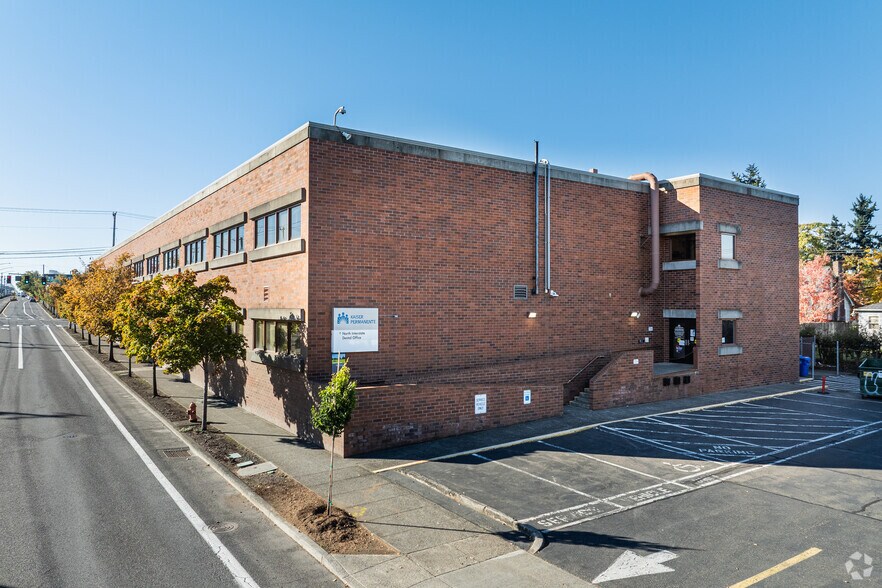 7201 N Interstate Ave, Portland, OR à vendre - Photo de l’immeuble – Image 2 sur 4