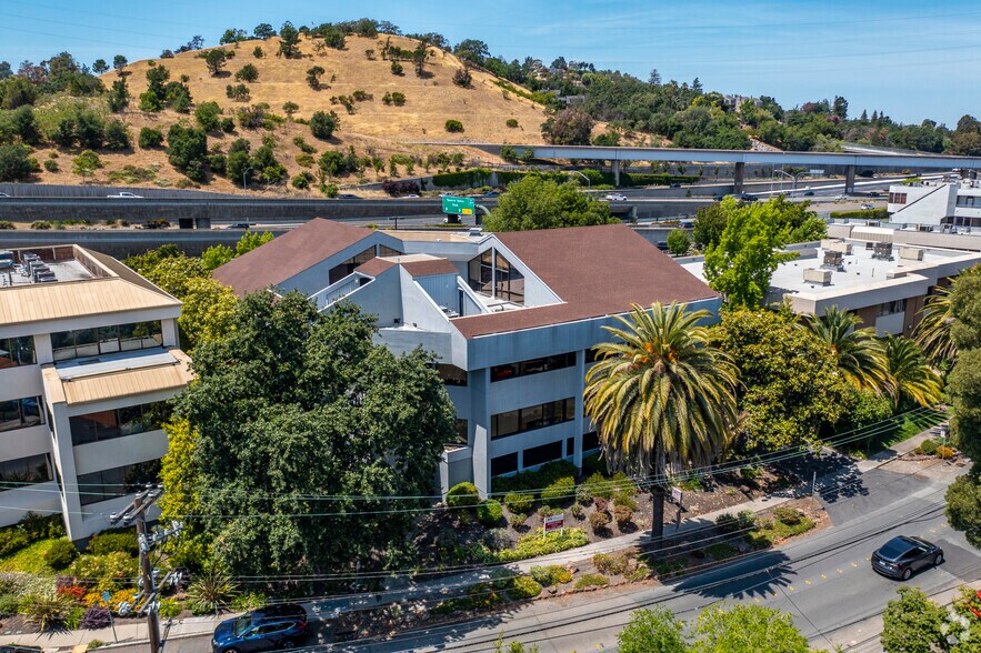 1407 Oakland Blvd, Walnut Creek, CA à louer - Aérien – Image 2 sur 4