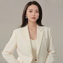Elaine Chen