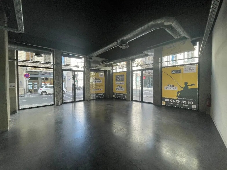 Local commercial dans Lyon à louer - Photo intérieure – Image 2 sur 6