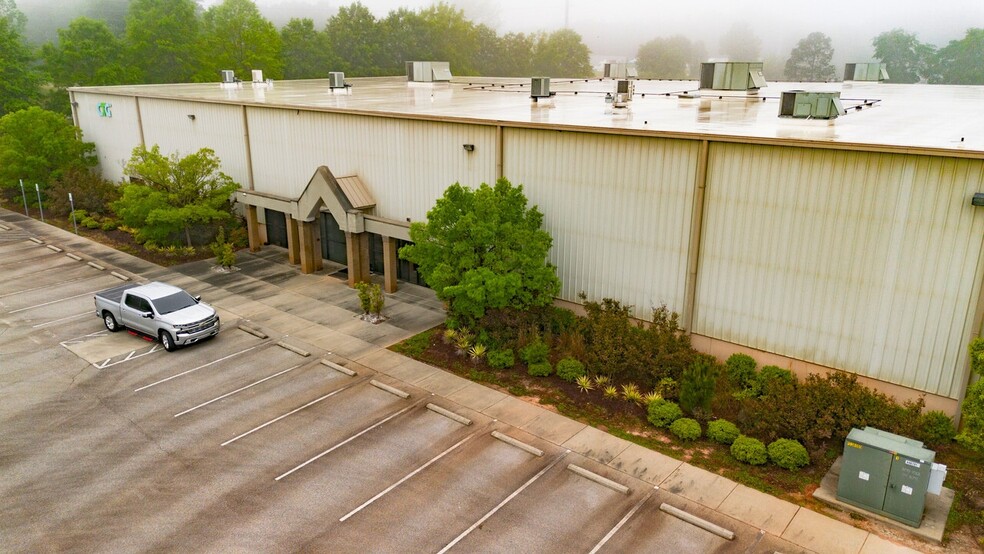 93 Commerce Blvd, Ridgeway, SC à vendre - Photo de l’immeuble – Image 3 sur 15