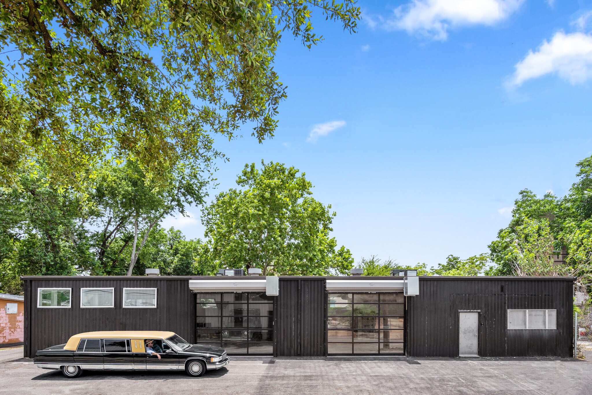 3902 McKinney St, Houston, TX à vendre Photo de l’immeuble– Image 1 sur 17