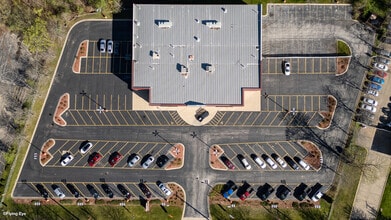 1530 E New York St, Aurora, IL - VUE AÉRIENNE vue de carte - Image1