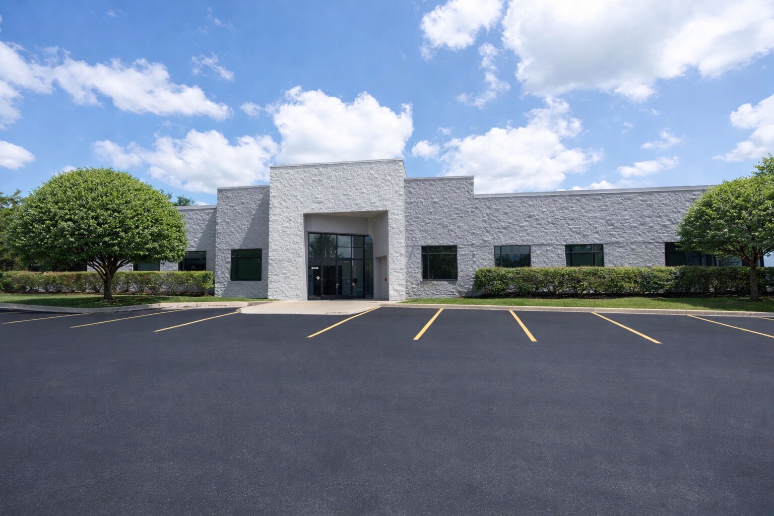 47828 Halyard Dr, Plymouth, MI à vendre Photo principale– Image 1 sur 12