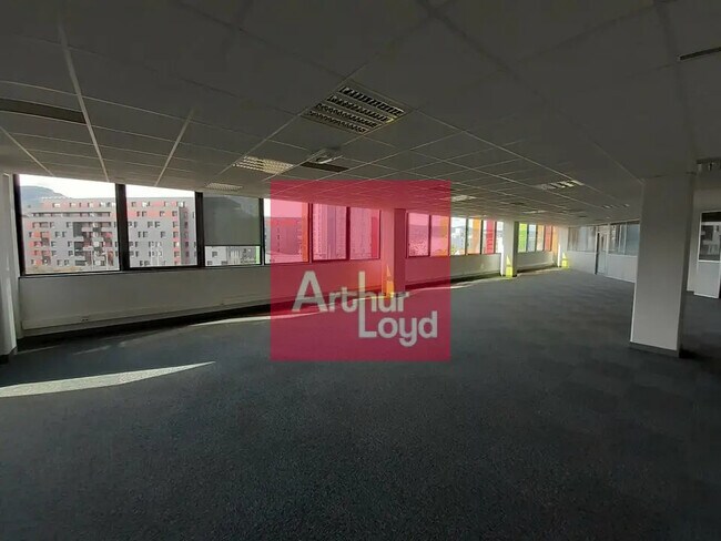 Plus de détails pour Bureau à louer