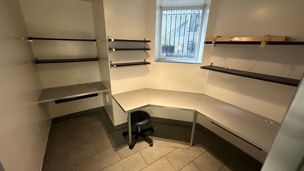 297 W 112th St, New York, NY à louer - Photo de l’immeuble – Image 3 sur 13