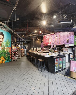 Plus de détails pour Chalk Farm Rd, Londres - Local commercial à louer